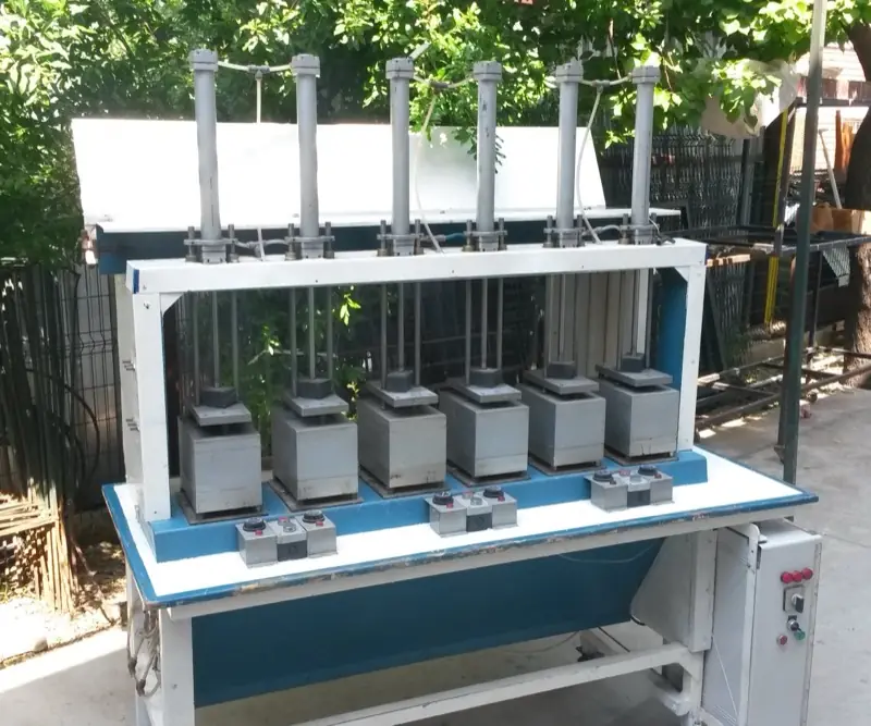 Fibre processing machine